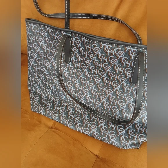 Large Shoulder Bag - Picture 2 of 4